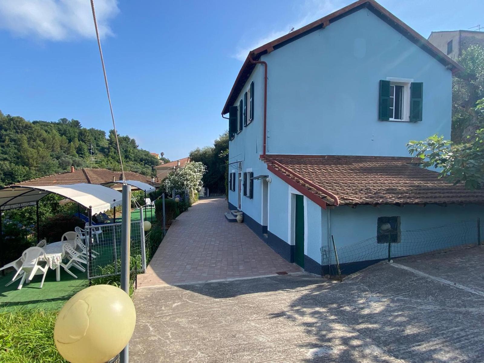 Villa Casa Elvira Imperia Exterior foto